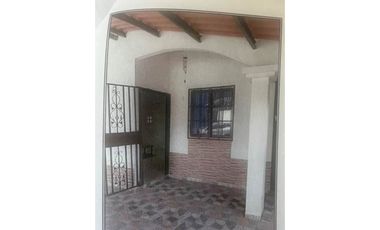 Se Vende Casa en Chorrera, Valle Dorado, Cerca de Todo