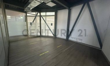 OPORTUNIDAD! VENTA GRAN LOCAL CIUDAD EMPRESARIAL