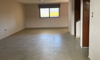 Casa en Venta en Lomas 4ta. Secc.