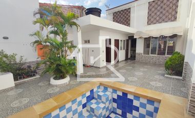 casa en venta en barrio  juana paula. Cod V12704
