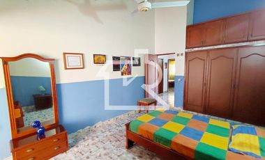 casa en venta en barrio  juana paula. Cod V12704