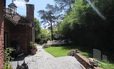 Venta - Casa 5 Ambientes, Jardín, Pileta - Beccar, Lomas de San Isidro