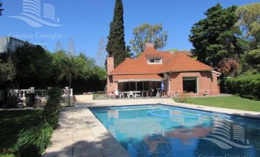 Venta - Casa 5 Ambientes, Jardín, Pileta - Beccar, Lomas de San Isidro