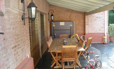 Venta - Casa 5 Ambientes, Jardín, Pileta - Beccar, Lomas de San Isidro