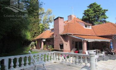 Venta - Casa 5 Ambientes, Jardín, Pileta - Beccar, Lomas de San Isidro