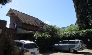 Venta - Casa 5 Ambientes, Jardín, Pileta - Beccar, Lomas de San Isidro