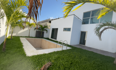Venta de Casa nuevae en Privada Imperio Conkal Mérida
