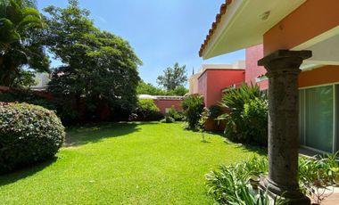 Casa en Fraccionamiento en Kloster Sumiya Jiutepec - CRB-1151-Fr#