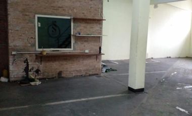 LOCAL A MEDIA CUADRA DE RUTA 197