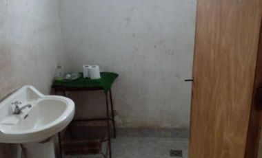 LOCAL A MEDIA CUADRA DE RUTA 197