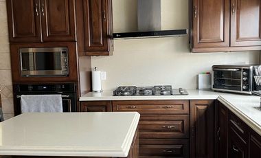 CASA EN VENTA EN CONJUNTO LOMAS DE TECAMACHALCO