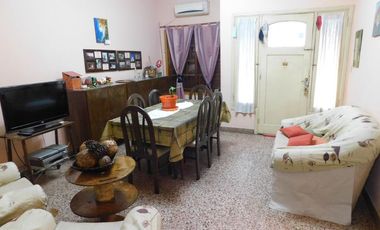 Casa en venta en Moron Sur