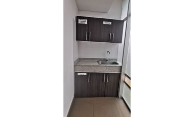 Arrendamiento de Local 600 M2 Primer Piso