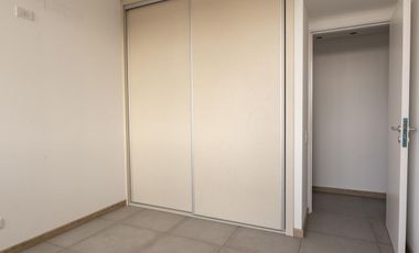 En venta - Departamento de 3 Dormitorios - Granadero Baigorria