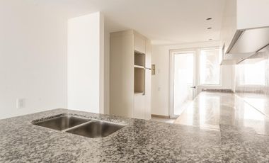 En venta - Departamento de 3 Dormitorios - Granadero Baigorria