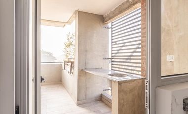 En venta - Departamento de 3 Dormitorios - Granadero Baigorria