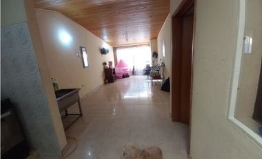 ACSI 704. Casa de Barrio en Venta, Villa Maria IV
