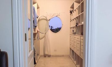 Casa en La Lomada, Pilar