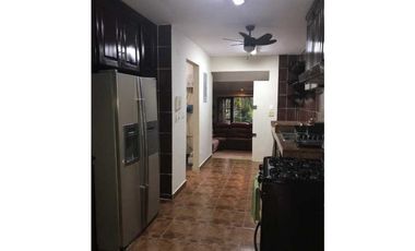 APARTAMENTO AMOBLADO EN CLAYTON - PH CANAL VIEW, 3R