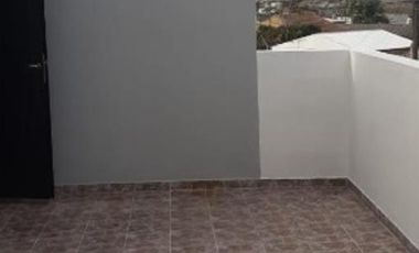 PERMUTA - BLOCK DE 3 DEPARTAMENTOS A LA VENTA - MORON SUR