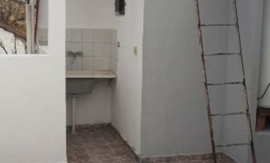 PERMUTA - BLOCK DE 3 DEPARTAMENTOS A LA VENTA - MORON SUR