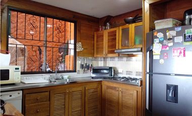 CASA EN ARRIENDO SECTOR ESCOBERO - ENVIGADO