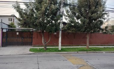 Venta gran casona en Paradero 25 de Gran Avenida