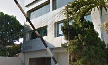Komersial dijual di Jawa Timur, Surabaya