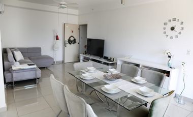 Excelente apartamento en Firenze Tower, cerca de Parque Omar!