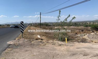TERRENO EN VENTA EN TEQUISQUIAPAN EN HACIENDA GRANDE DANIEL