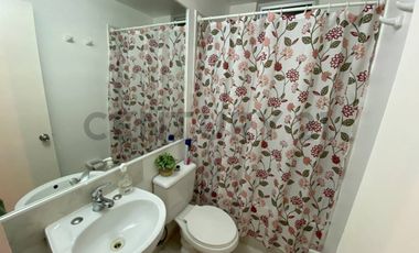 Se vende hermosa y amplia casa sector norte, excelente ubicación y conectividad