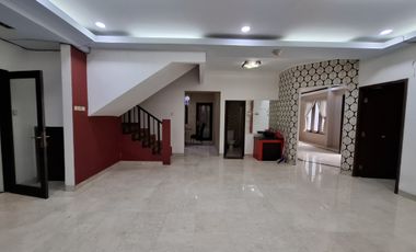 Rumah Janur Indah, Kelapa Gading