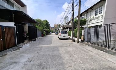 Rumah Janur Indah, Kelapa Gading