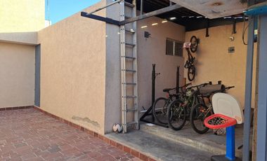CASA AMUEBLADA EN RENTA EN COL LOMA ALTA SLP