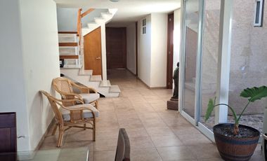 CASA AMUEBLADA EN RENTA EN COL LOMA ALTA SLP