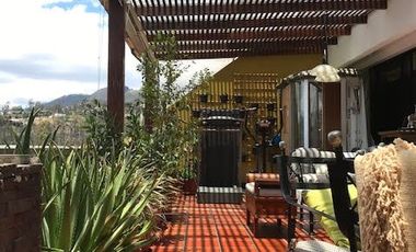 VENTA  DEPARTAMENTO - 3 DORMITORIOS - CONJUNTO TOSCANA, MIRAVALLE -  vista Cumbaya y Tumbaco