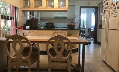 VENTA  DEPARTAMENTO - 3 DORMITORIOS - CONJUNTO TOSCANA, MIRAVALLE -  vista Cumbaya y Tumbaco