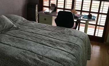 CHALET EXCELENTE ESTADO  Y ZONA