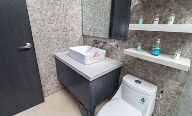 CASA EN VENTA EN SOLARES, COTO VALEIRA, ZAPOPAN JALISCO.