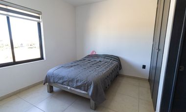 CASA EN VENTA EN SOLARES, COTO VALEIRA, ZAPOPAN JALISCO.