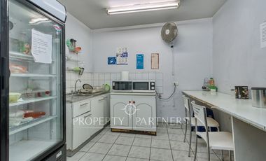 Local automotriz en bellavista (87,5 UF/m2)