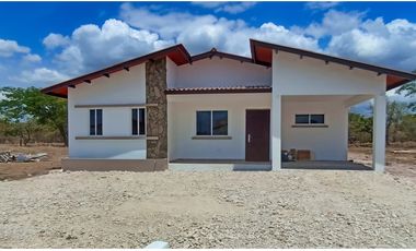 Oportunidad! Se vende hermosa Casa en Rio Grande Penonomé!