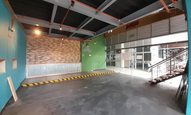 local en arriendo en marly. Cod A121803