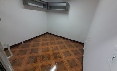 local en arriendo en restrepo. Cod A120422