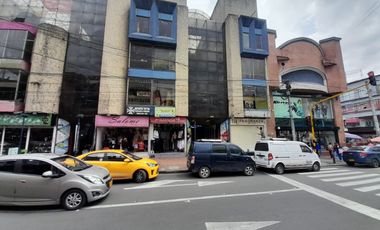 local en arriendo en restrepo. Cod A120422