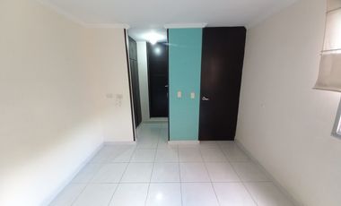 apartamento en arriendo en torre de varsovia piso 3 sin  ascensor. Cod A13731
