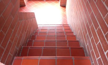 apartamento en arriendo en torre de varsovia piso 3 sin  ascensor. Cod A13731