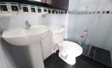 apartamento en arriendo en torre de varsovia piso 3 sin  ascensor. Cod A13731