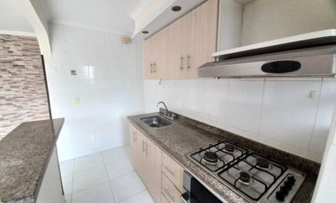 apartamento en arriendo en torre de varsovia piso 3 sin  ascensor. Cod A13731