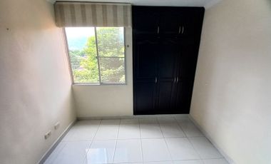 apartamento en arriendo en torre de varsovia piso 3 sin  ascensor. Cod A13731